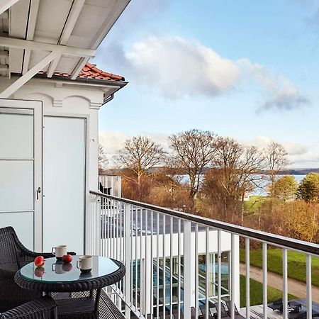 Hotel Comwell Kellers Park Brejning Esterno foto