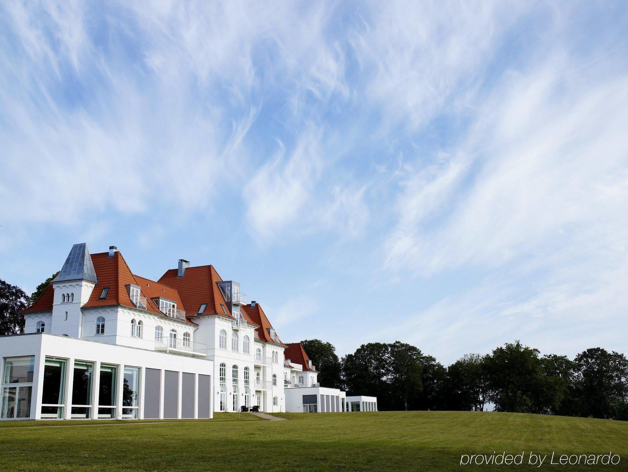 Hotel Comwell Kellers Park Brejning Esterno foto