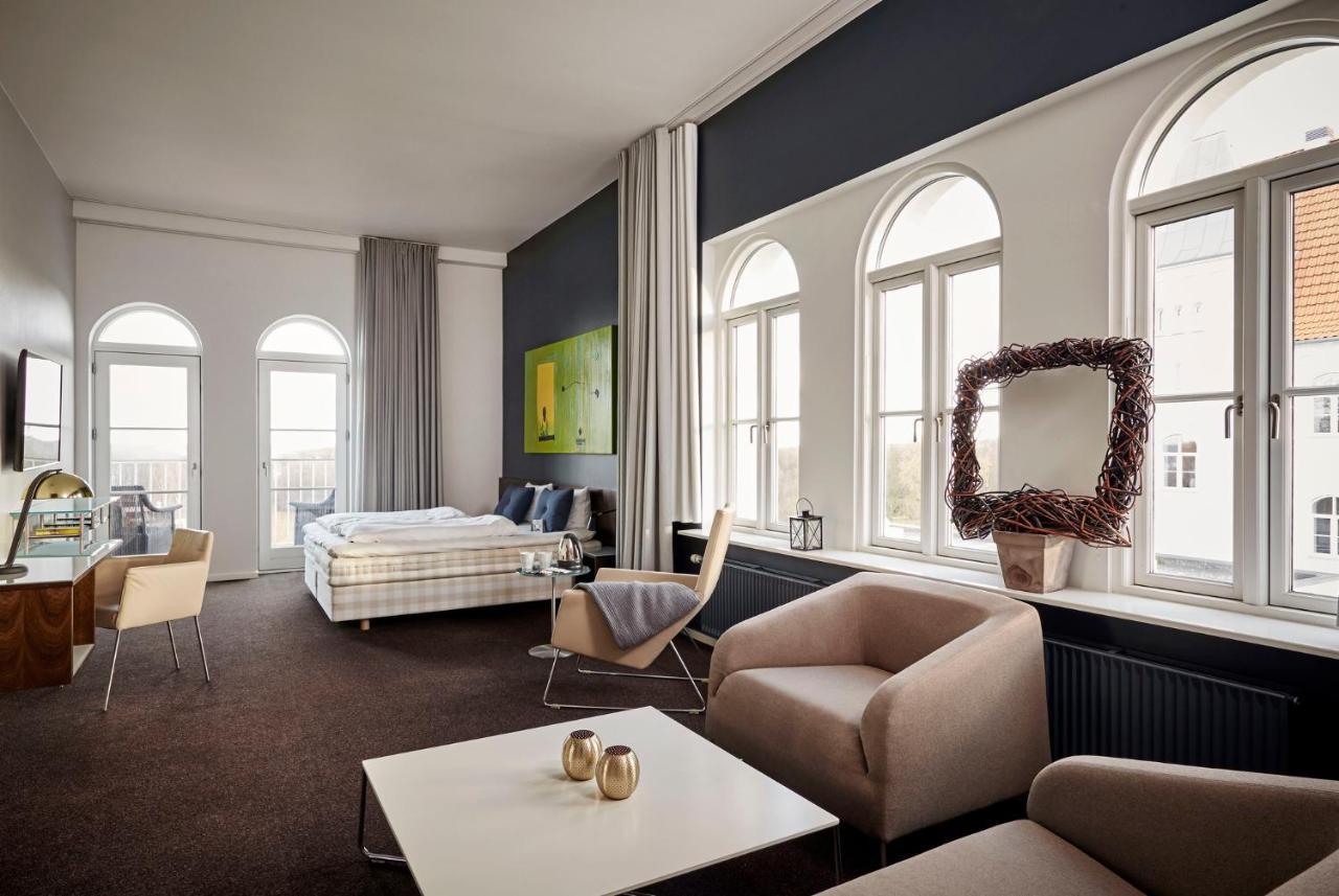 Hotel Comwell Kellers Park Brejning Esterno foto